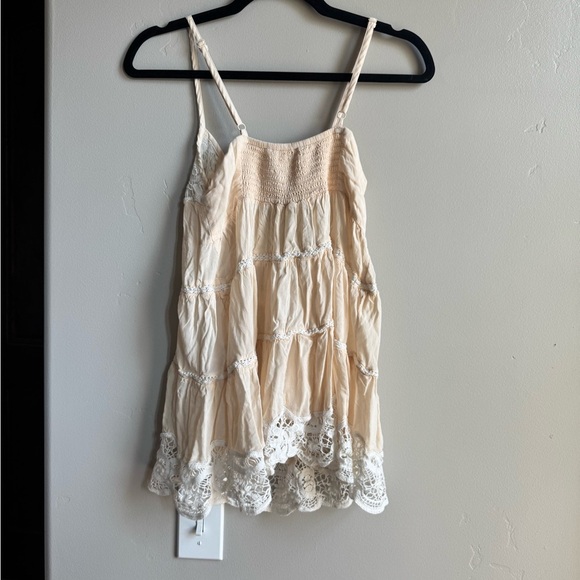Free People Intimately Lace Tiered Cami Ivory Boho Fairy XS Coquette Y2K - Picture 3 of 3